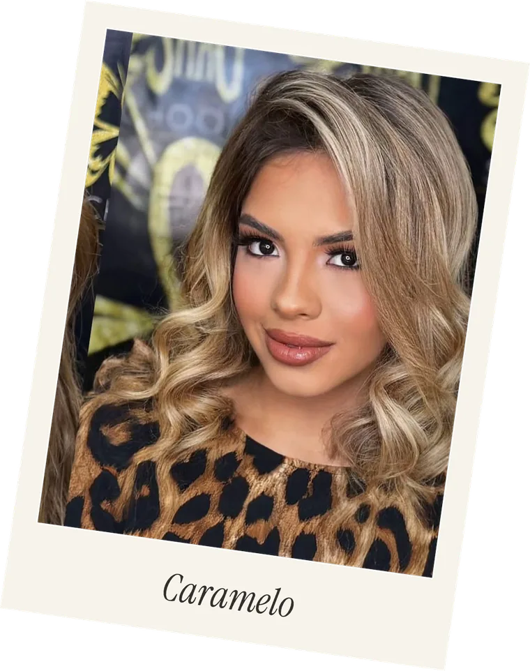 Balayage en tonos caramelo sobre base oscura