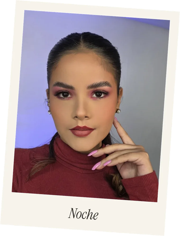 Maquillaje de noche en tonos vino